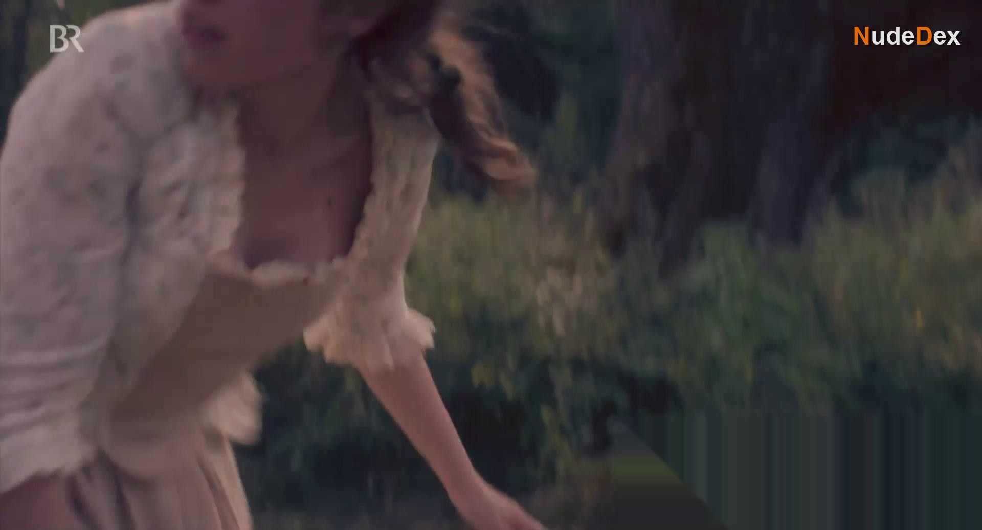 Katharina Stark in Fritzie Der Himmel Muss Warten, photo 3