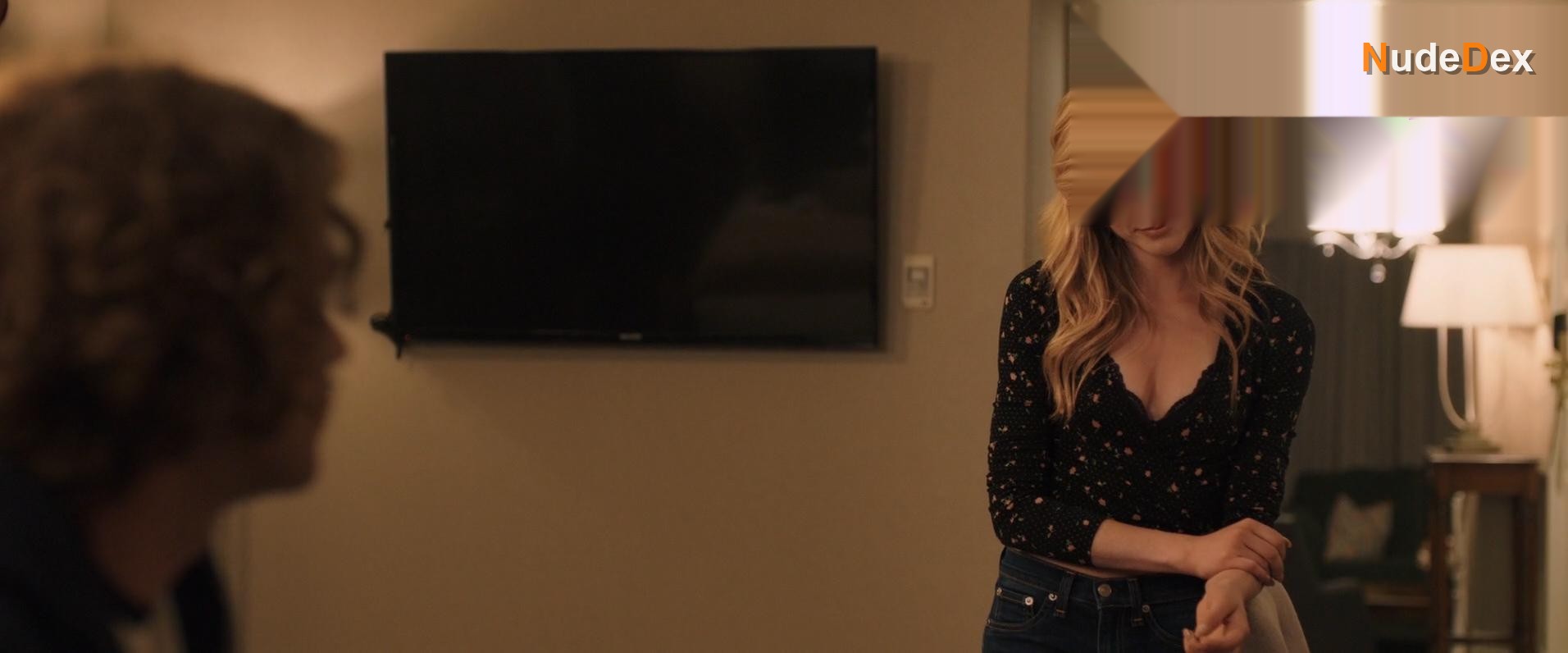 Katherine Mcnamara in Finding You, photo 5