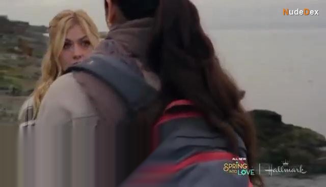 Katherine Mcnamara in Love Classified, photo 20