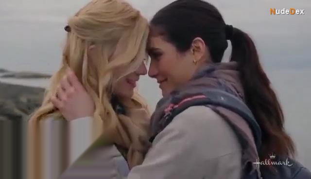 Katherine Mcnamara in Love Classified, photo 24