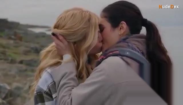 Katherine Mcnamara in Love Classified, photo 32