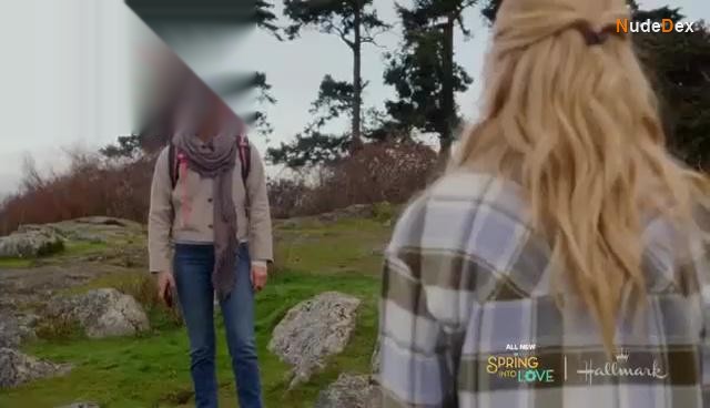 Katherine Mcnamara in Love Classified, photo 41