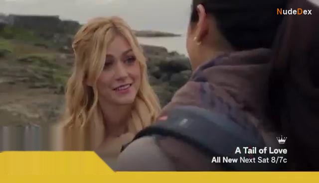 Katherine Mcnamara in Love Classified, photo 53