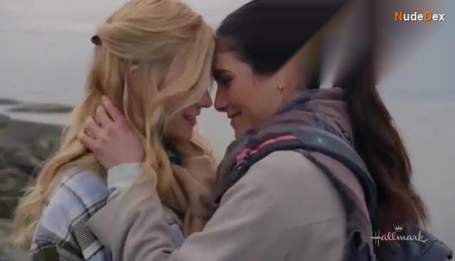Katherine Mcnamara in Love Classified, photo 63