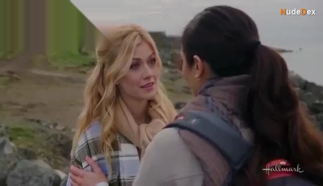 Katherine Mcnamara in Love Classified, photo 66