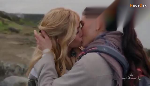 Katherine Mcnamara in Love Classified, photo 78