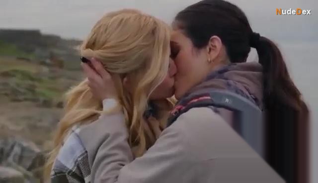 Katherine Mcnamara in Love Classified, photo 79