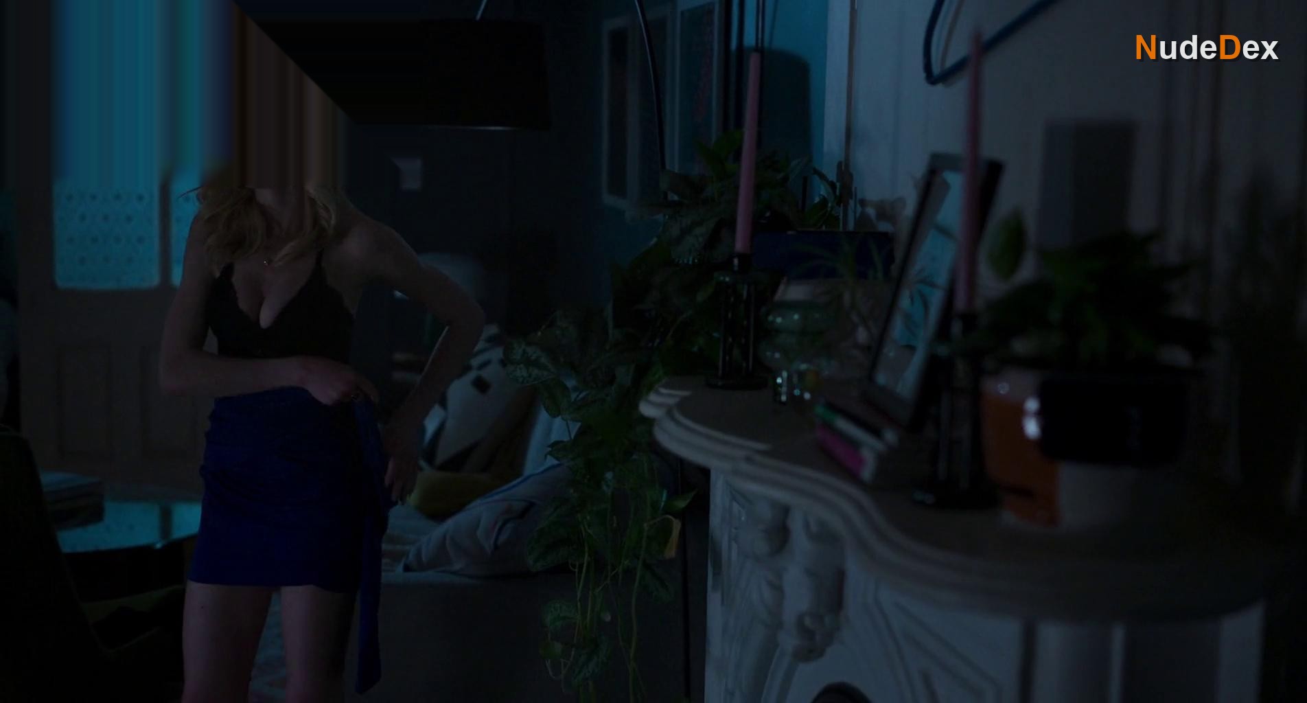 Katherine Mcnamara in Trust, photo 10