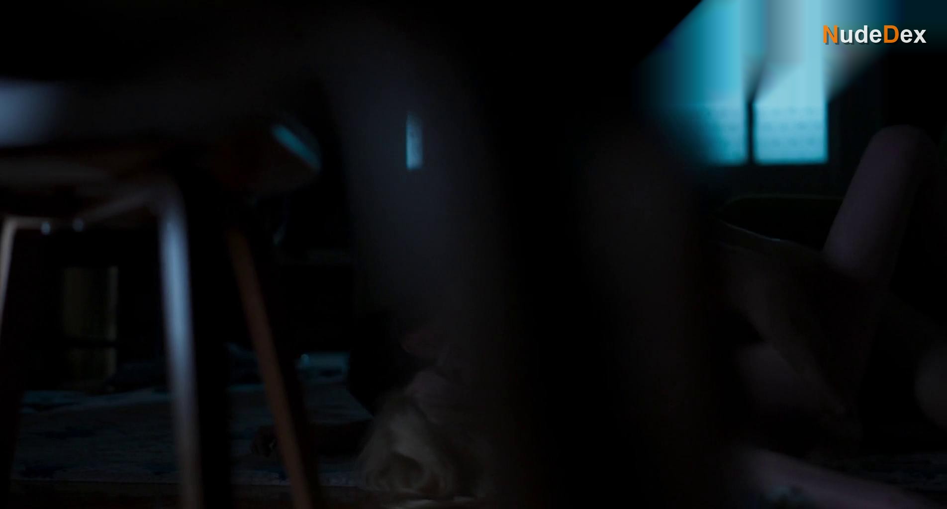 Katherine Mcnamara in Trust, photo 15