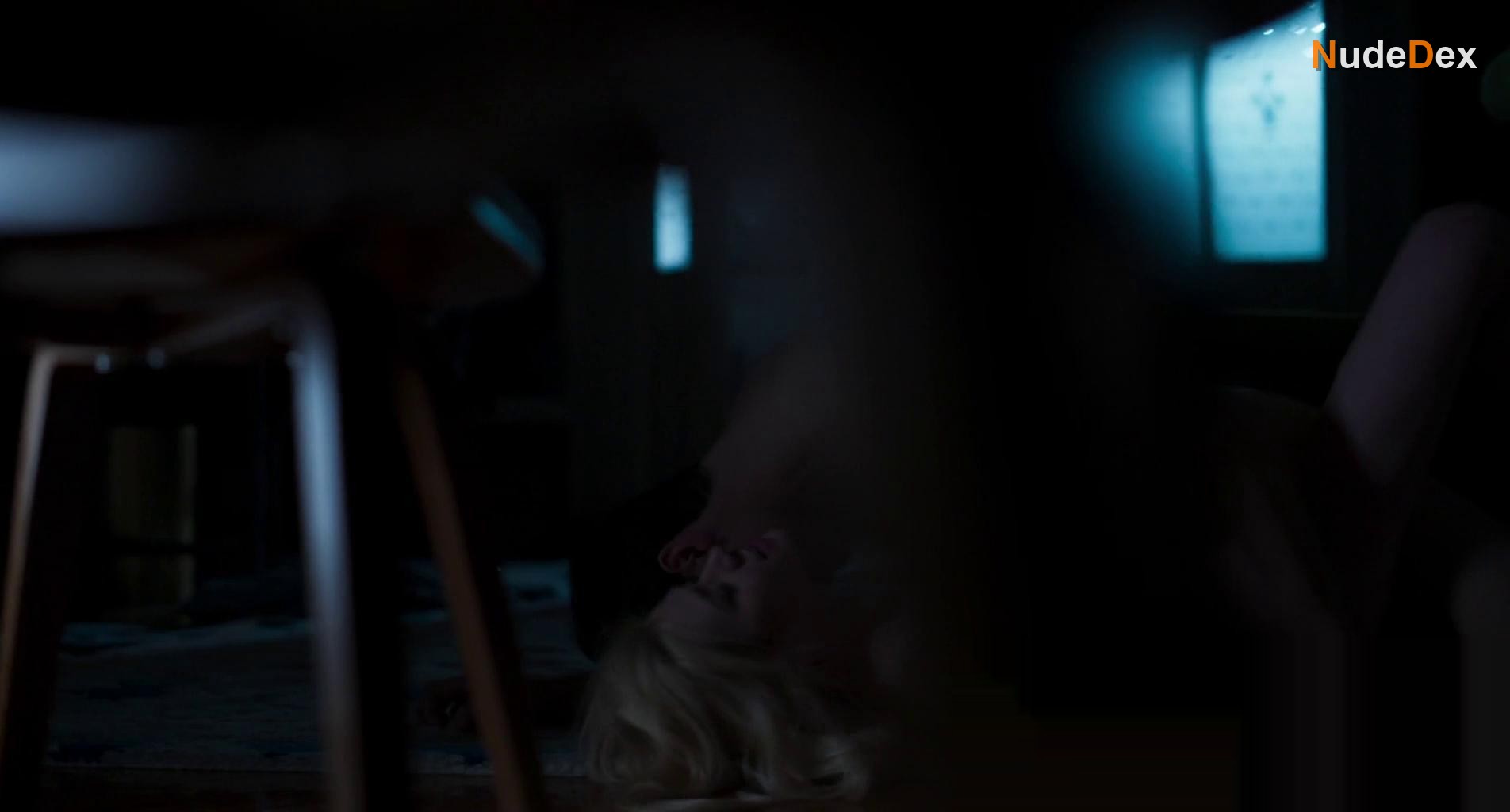 Katherine Mcnamara in Trust, photo 23