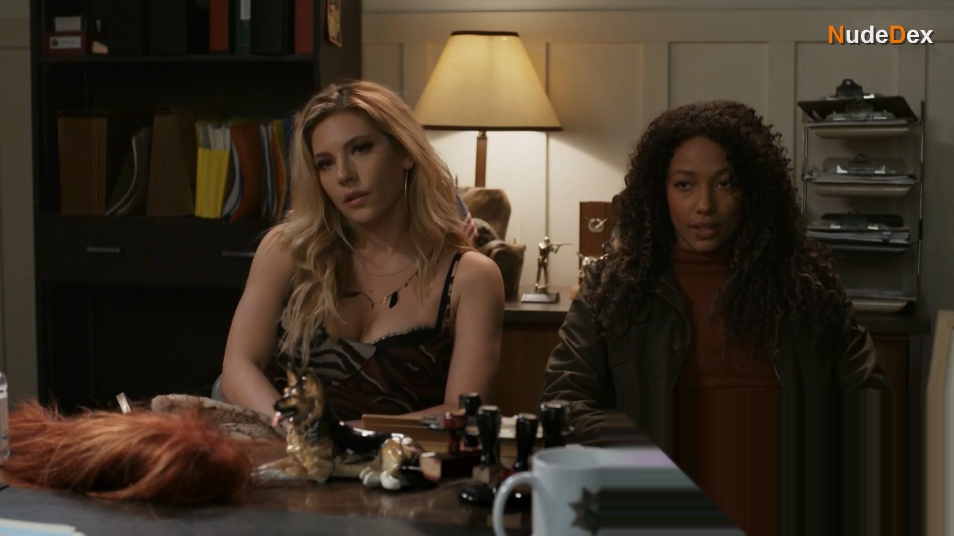 Katheryn Winnick in Big Sky, photo 10
