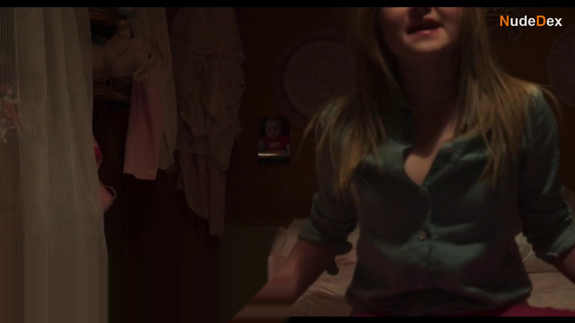Kathleen Rose Perkins in Juveniles, photo 2