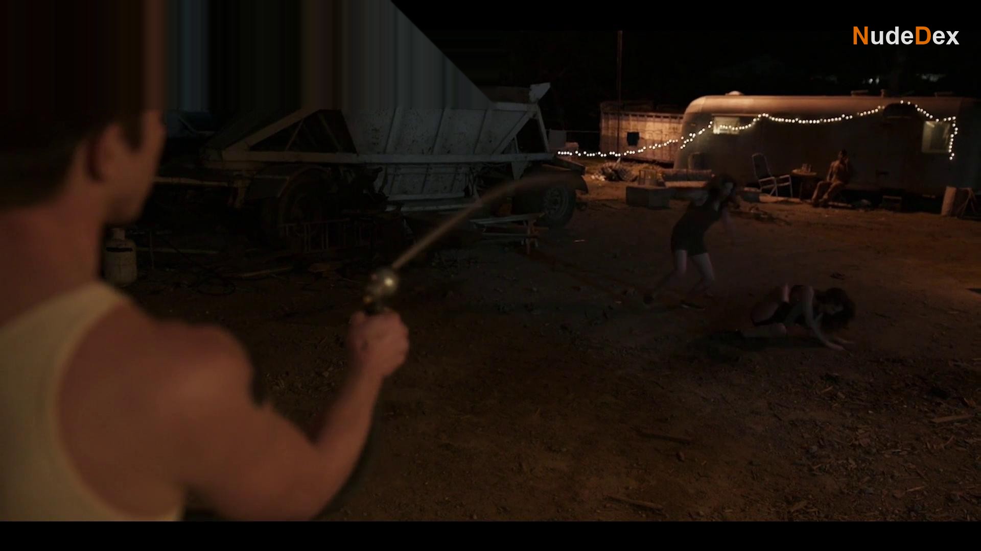 Kathleen Rose Perkins in Juveniles, photo 6