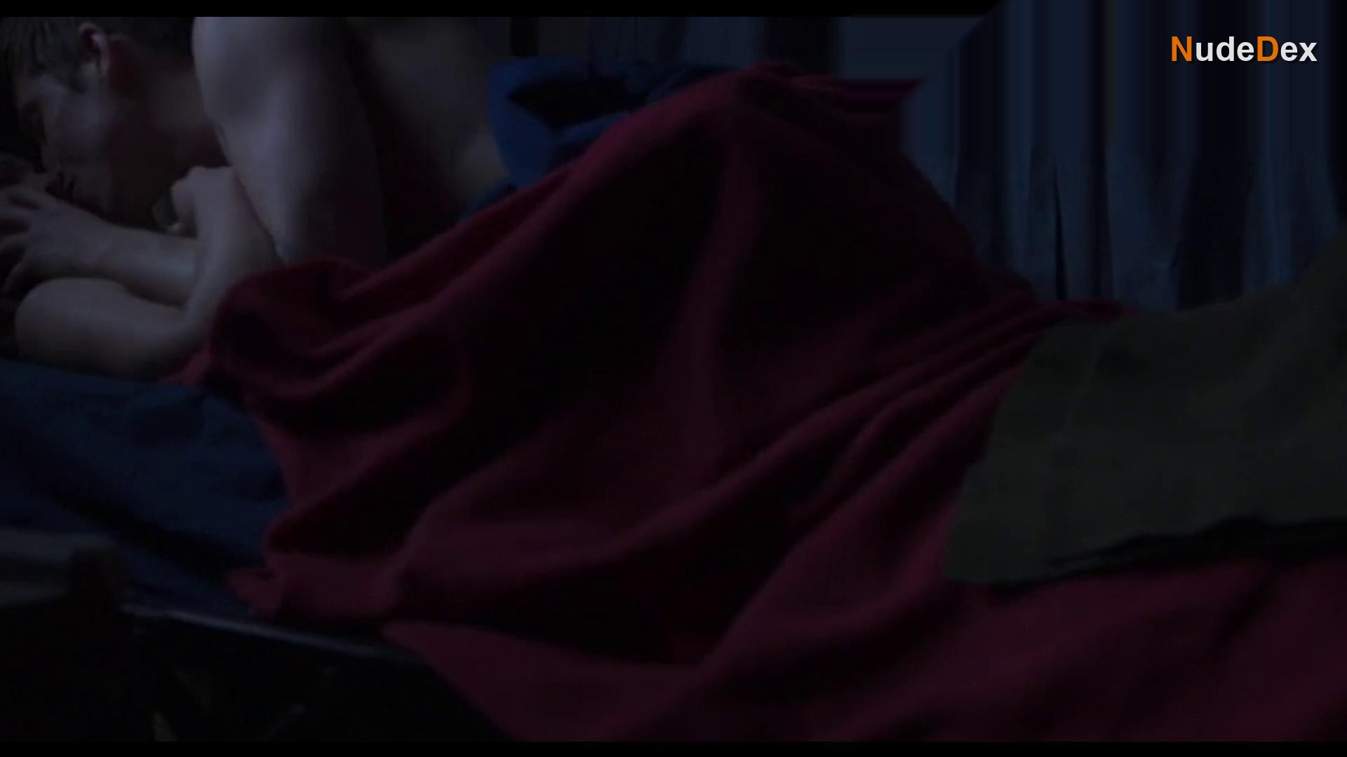 Kathleen Rose Perkins in Juveniles, photo 12