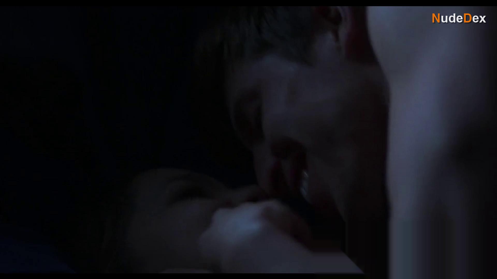 Kathleen Rose Perkins in Juveniles, photo 17