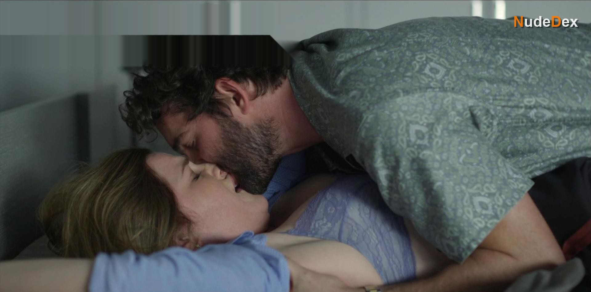 Kathryn Hahn in Transparent, photo 5
