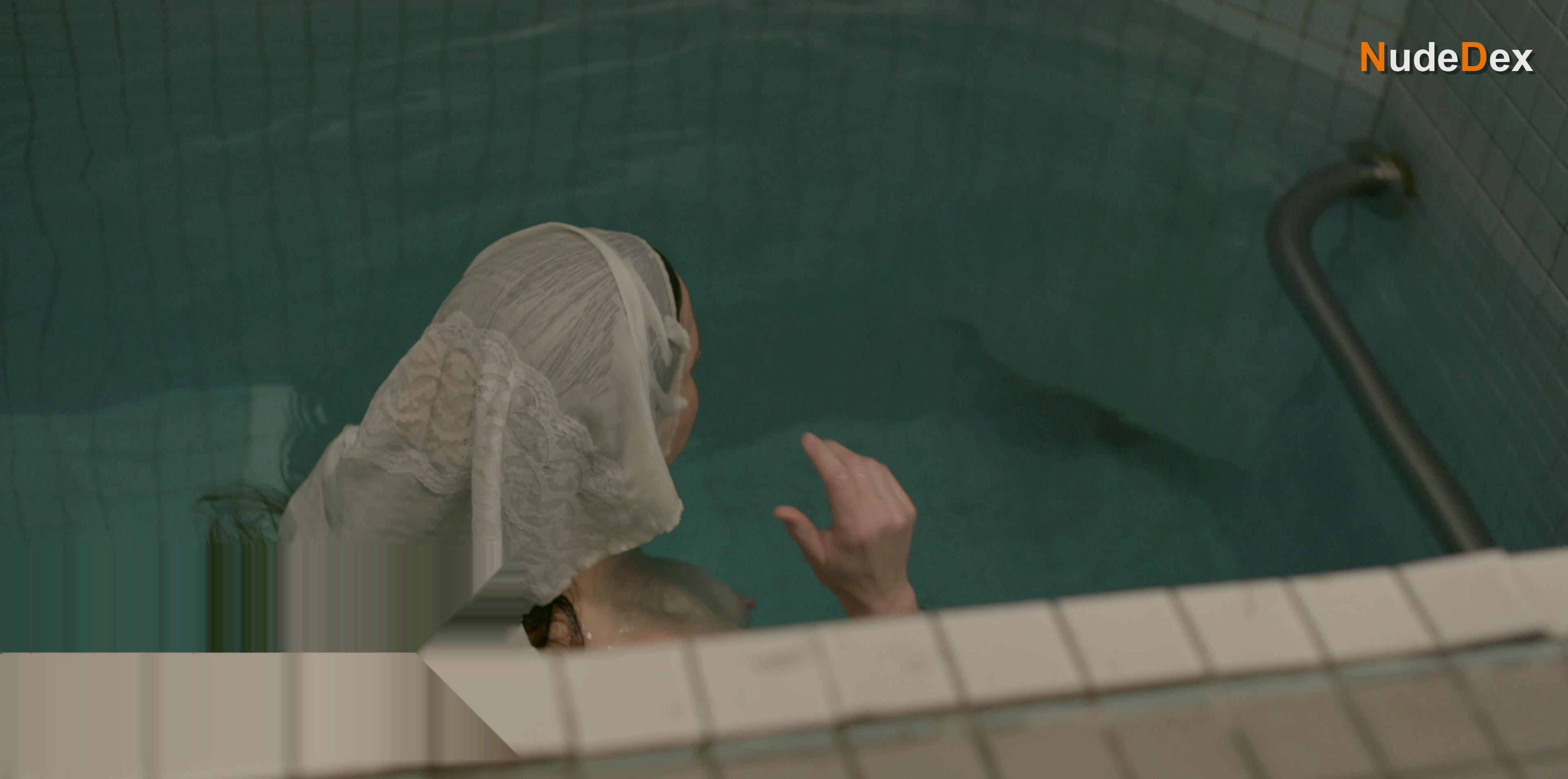 Kathryn Hahn in Transparent, photo 10