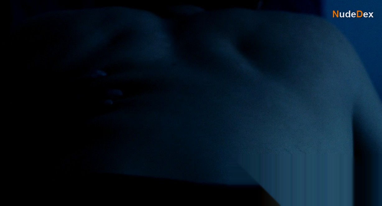 Kathryn Lyn in Find Me, photo 3