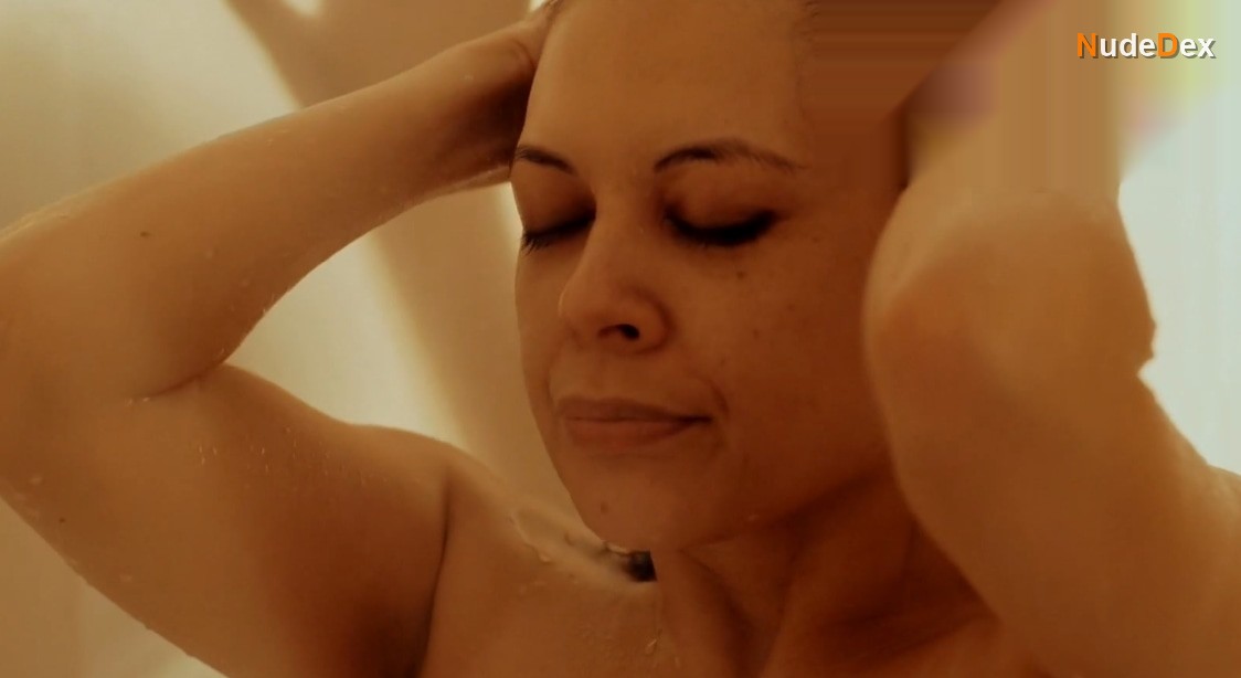 Kathryn Lyn in Find Me, photo 4
