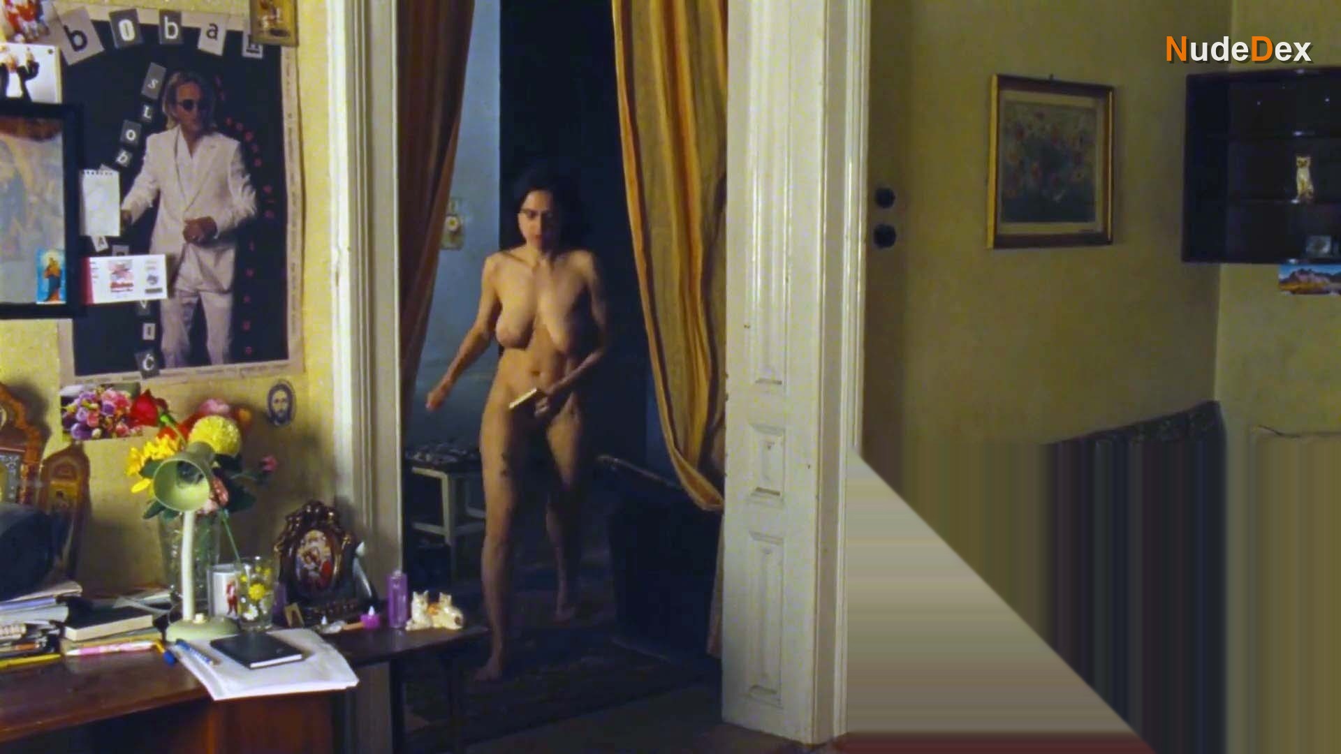 Katia Pascariu in Cloistered Sister, photo 14