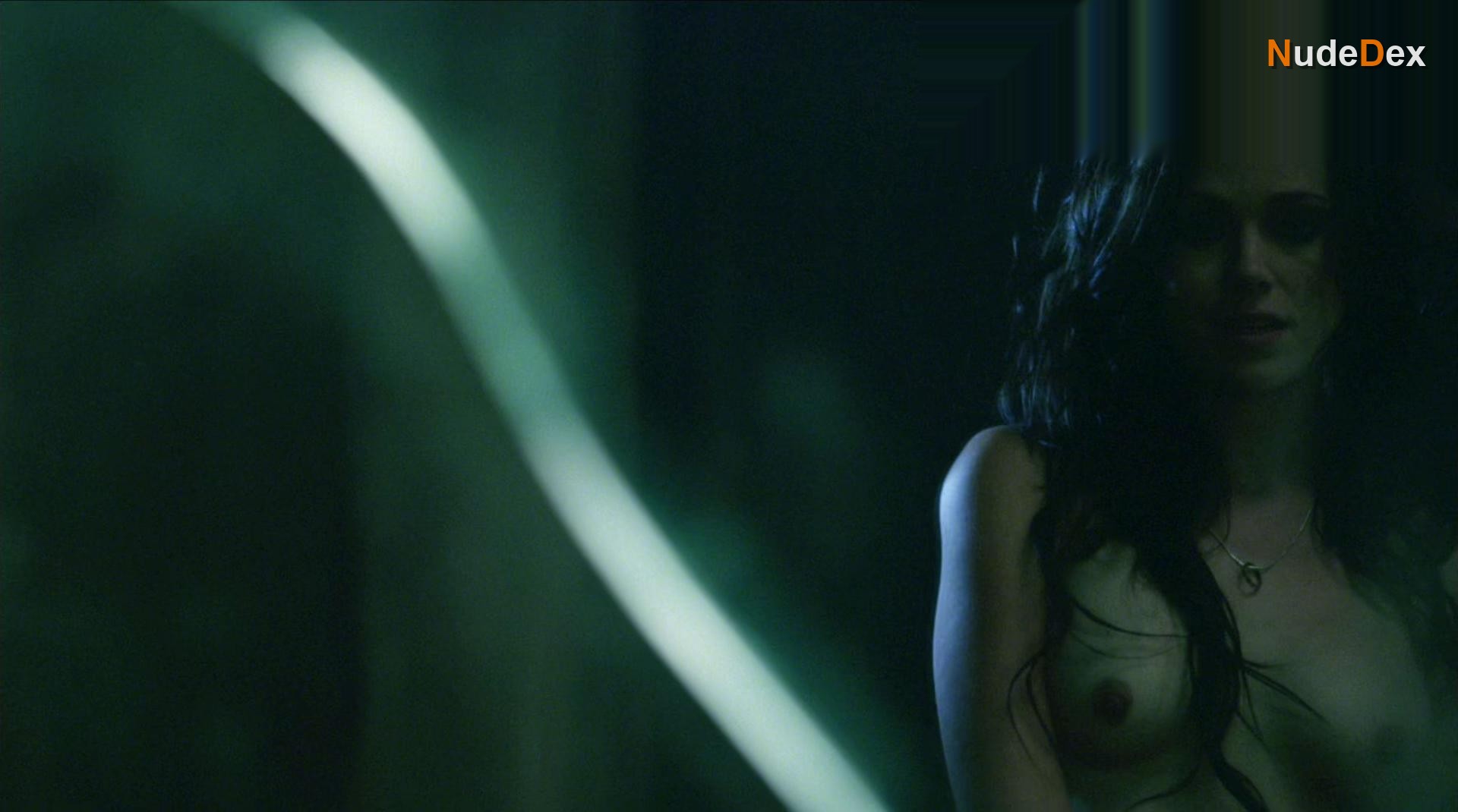 Katia Winter in Arena, photo 17