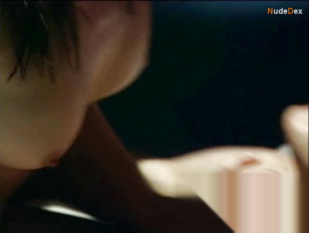 Katia Winter in Night Junkies, photo 8