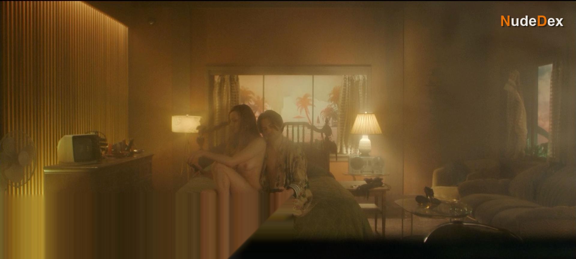 Katie Buitendyk in Titans, photo 3