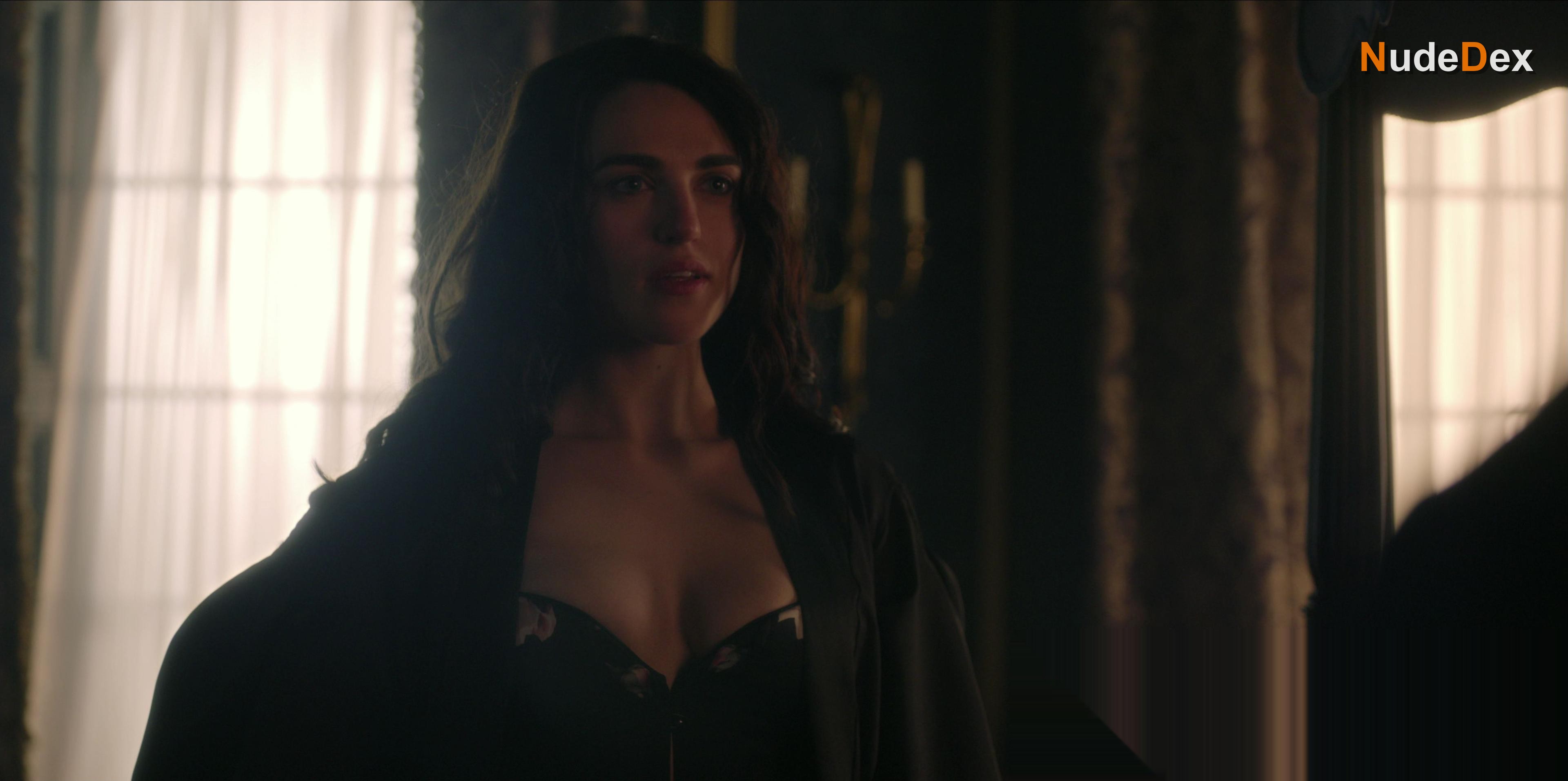 Katie Mcgrath in Frontier, photo 2