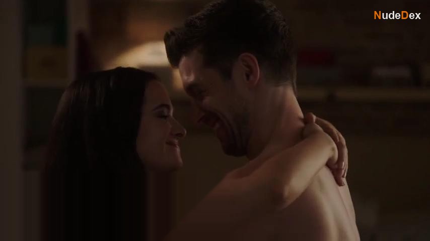 Katie Stevens in The Bold Type, photo 6