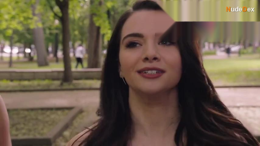 Katie Stevens in The Bold Type, photo 8