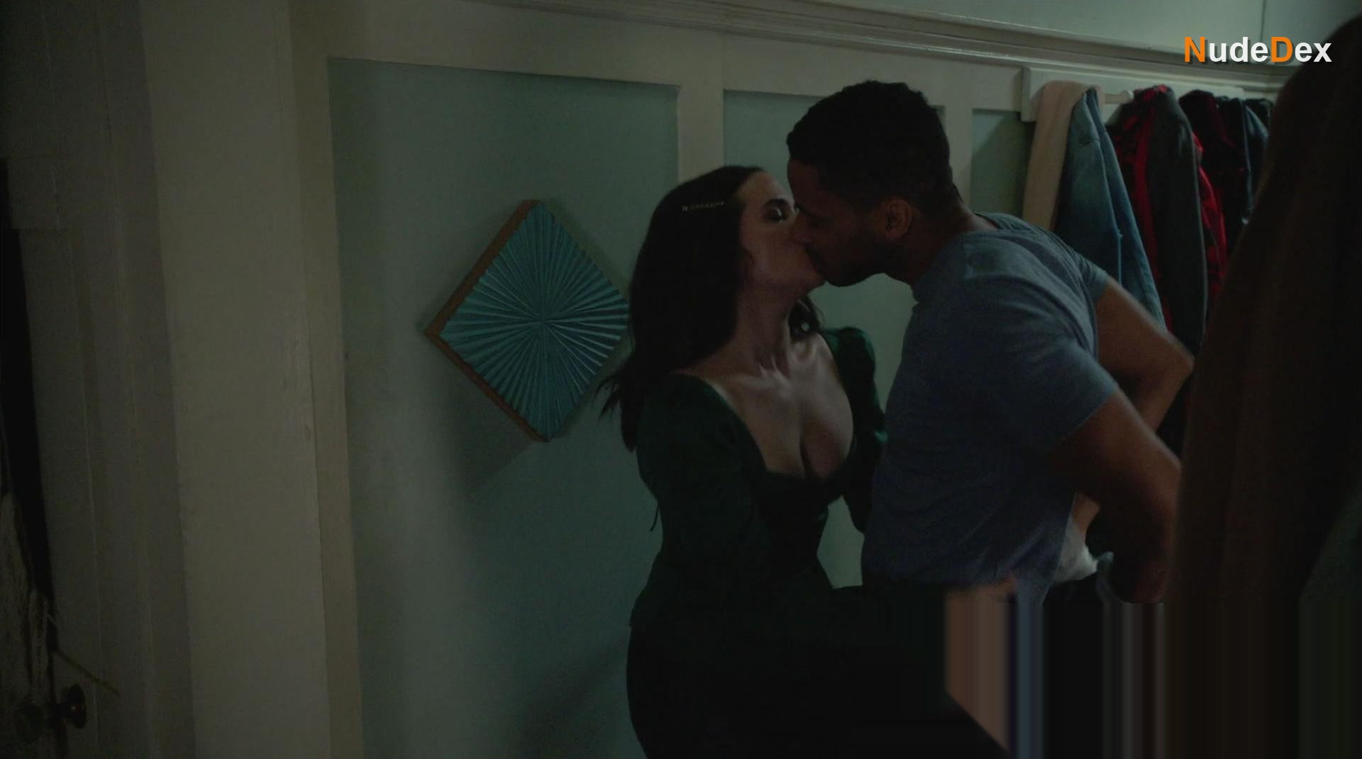 Katie Stevens in The Bold Type, photo 34