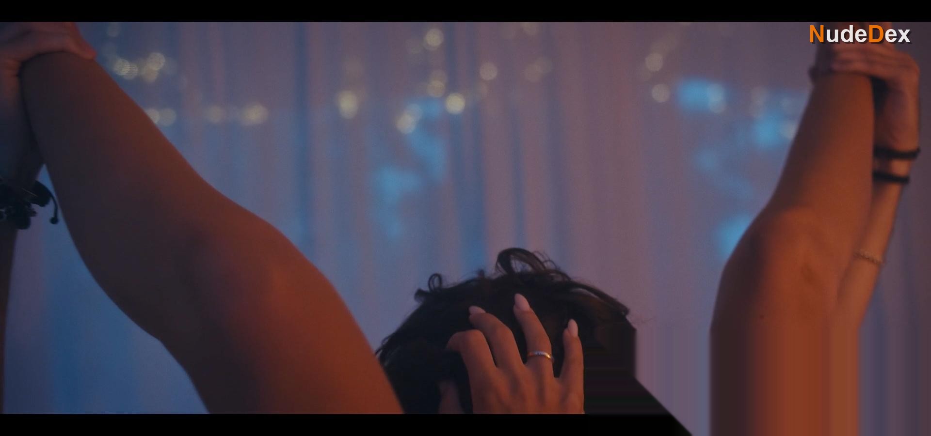 Katrina Kreile in Vulgar, photo 19