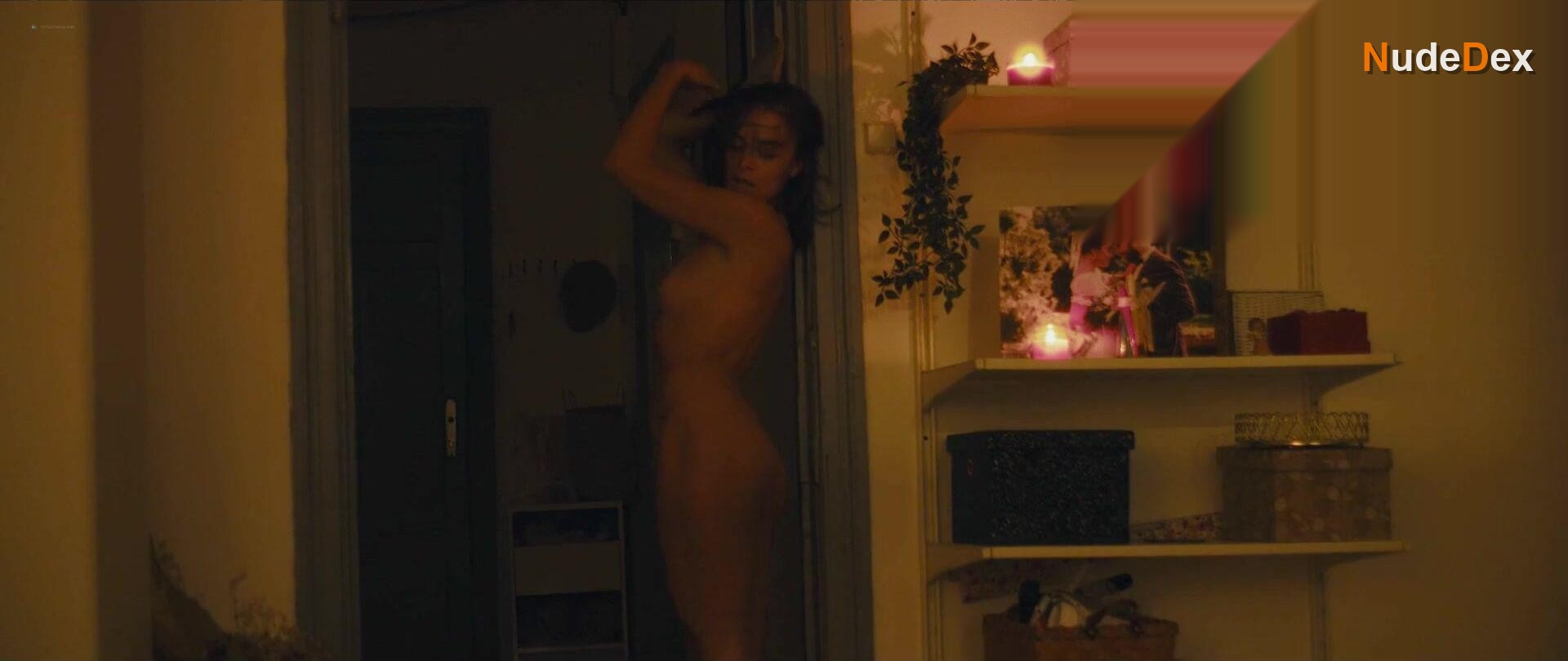 Katrina Kreile in Vulgar, photo 38