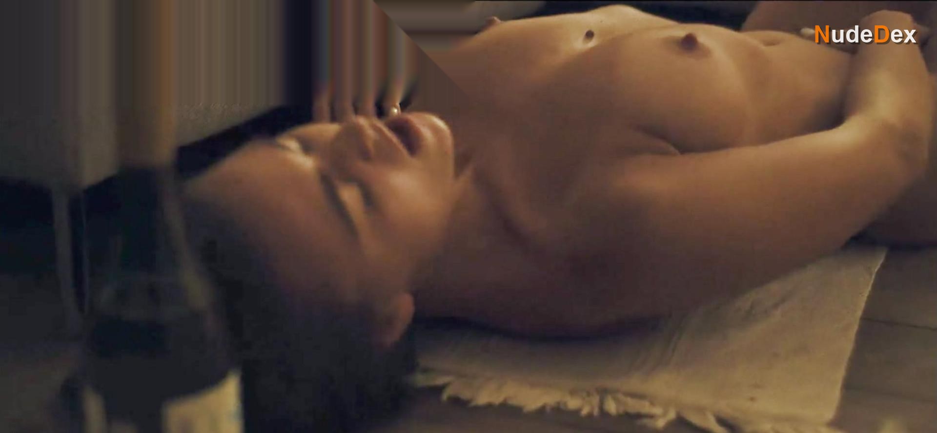 Katrina Kreile in Vulgar, photo 57