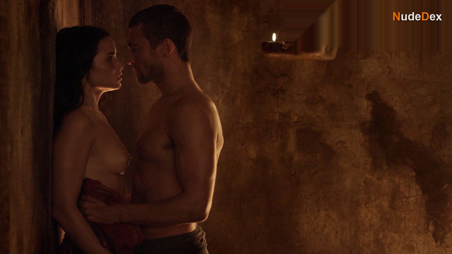 Katrina Law in Spartacus, photo 6