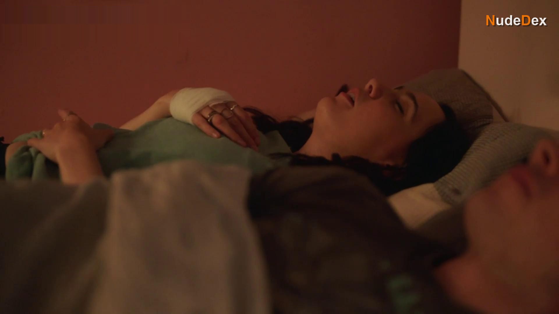 Kat Sadler in Such Brave Girls, photo 9