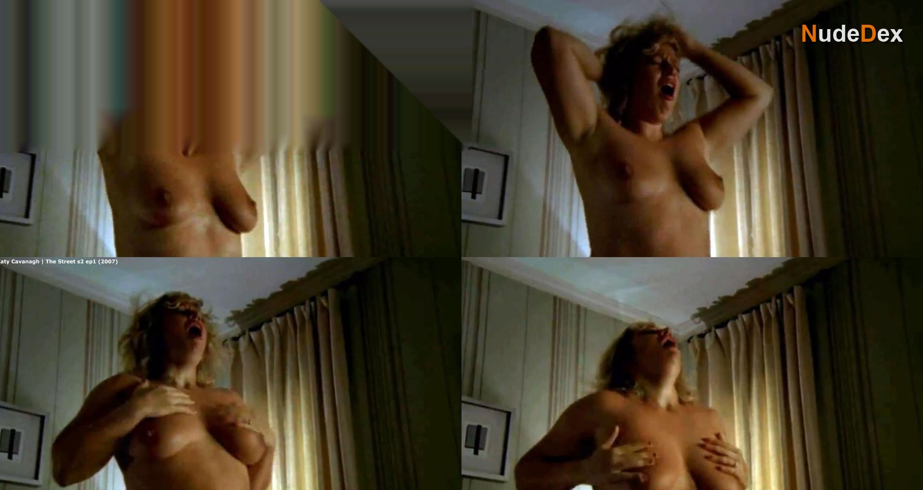 Katy Cavanagh in Vacuuming Completely Nude In Paradise, photo 4