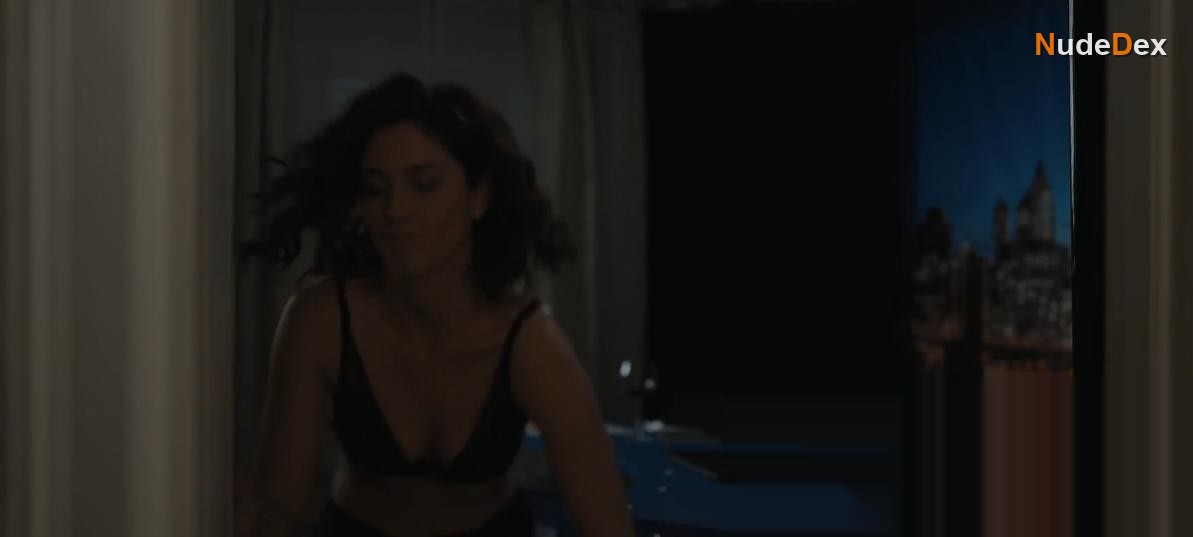 Kaylah Zander in The Recruit, photo 1