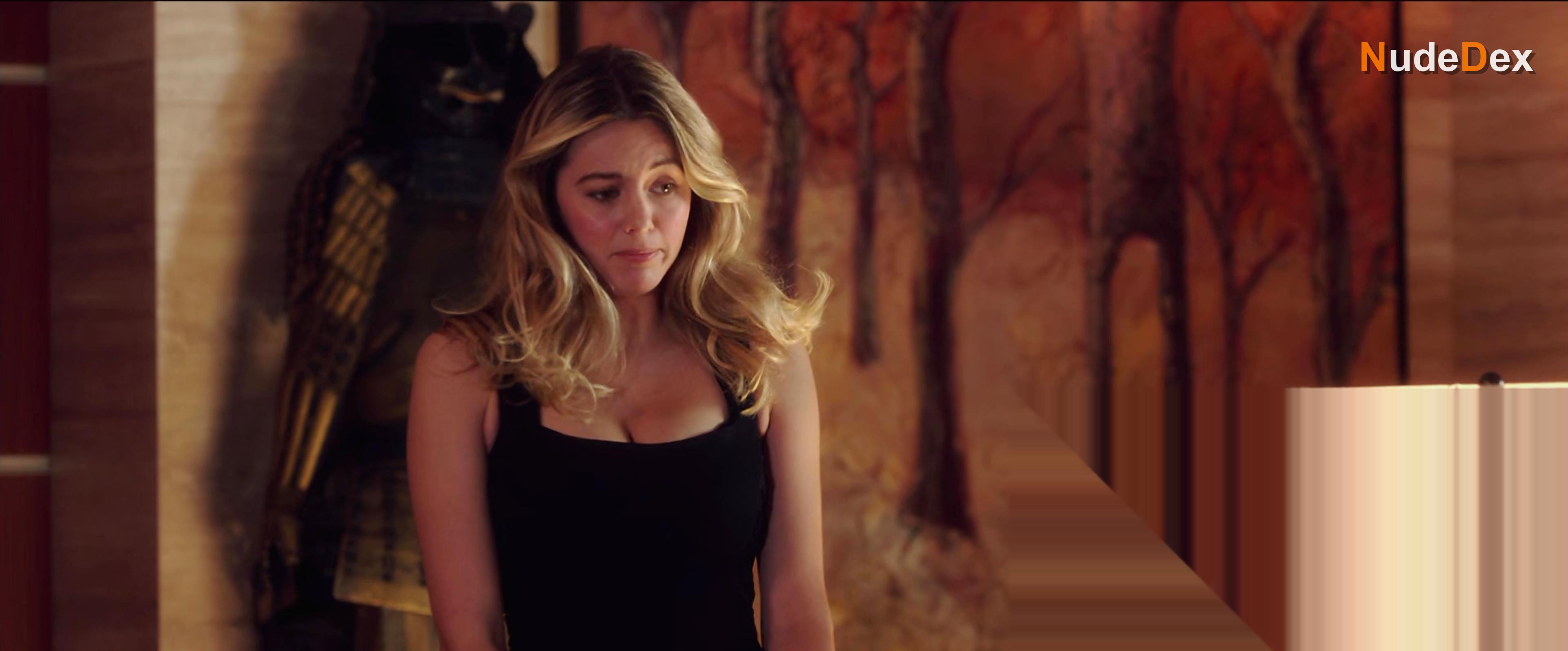 Keeley Hazell in Horrible Bosses 2, photo 1