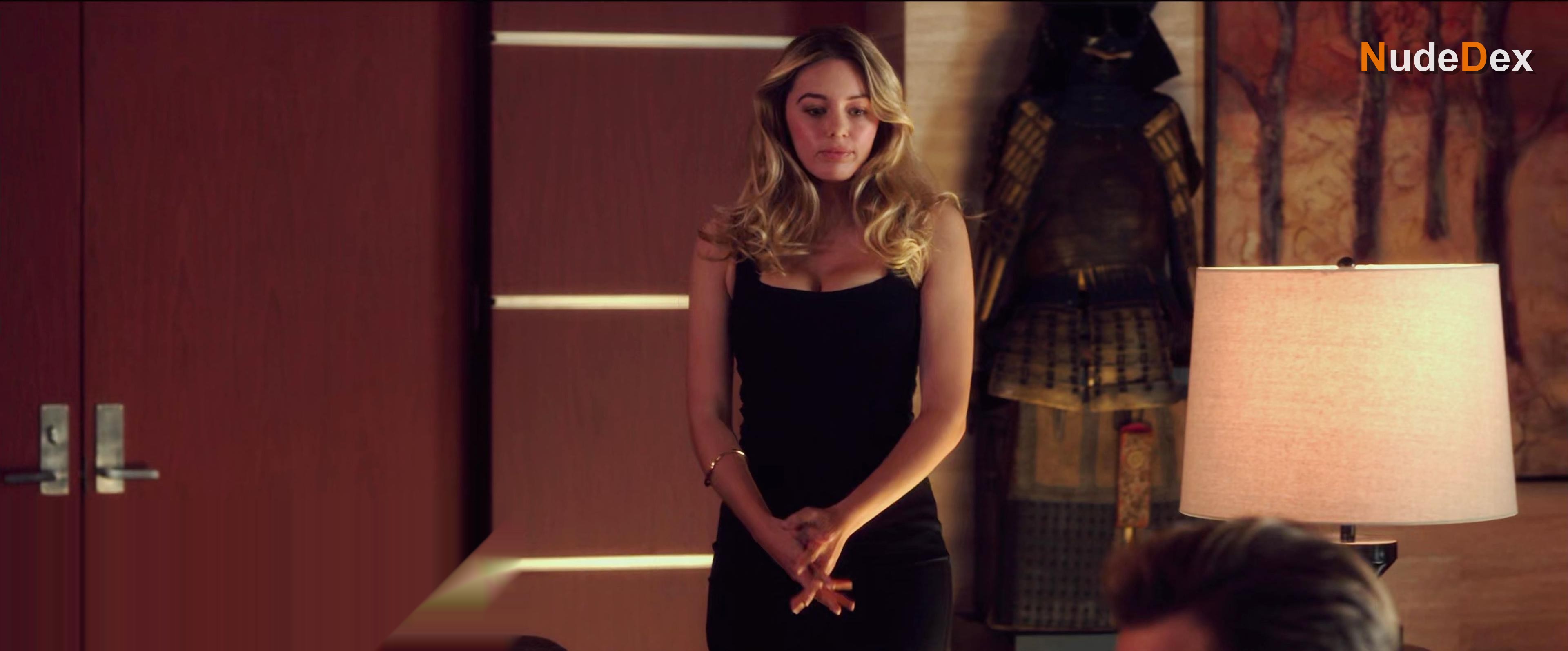 Keeley Hazell in Horrible Bosses 2, photo 2