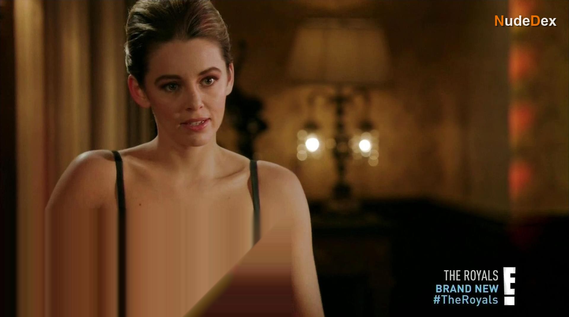 Keeley Hazell in The Royals, photo 7