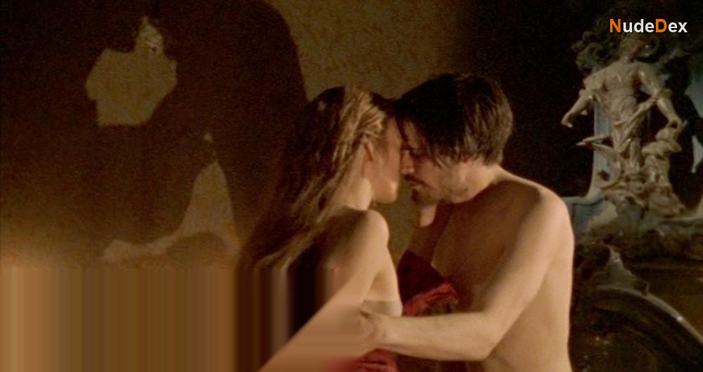Keira Knightley in The Hole, photo 24