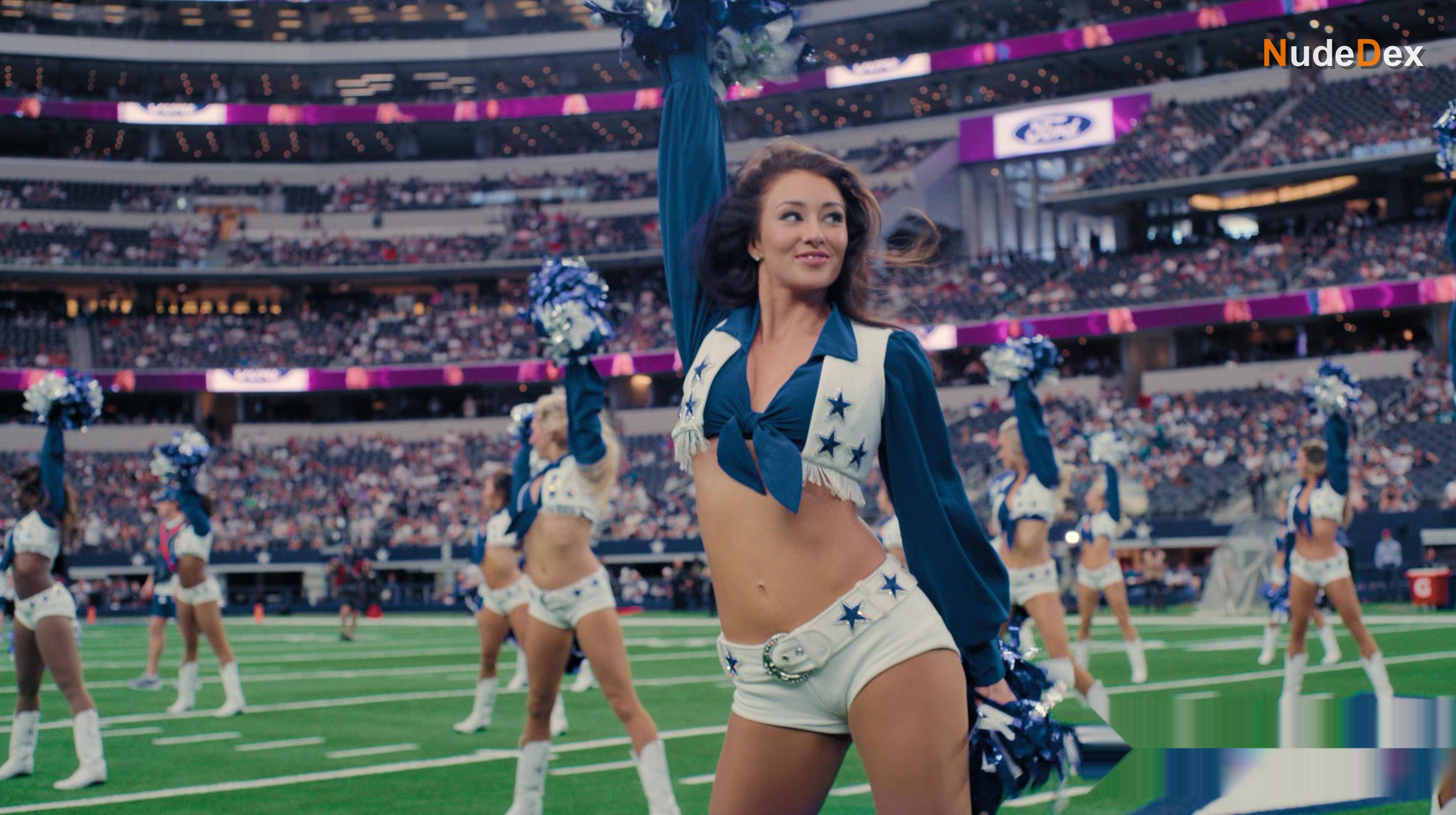 Kelcey Wetterberg in America S Sweethearts Dallas Cowboys Cheerleaders, photo 5