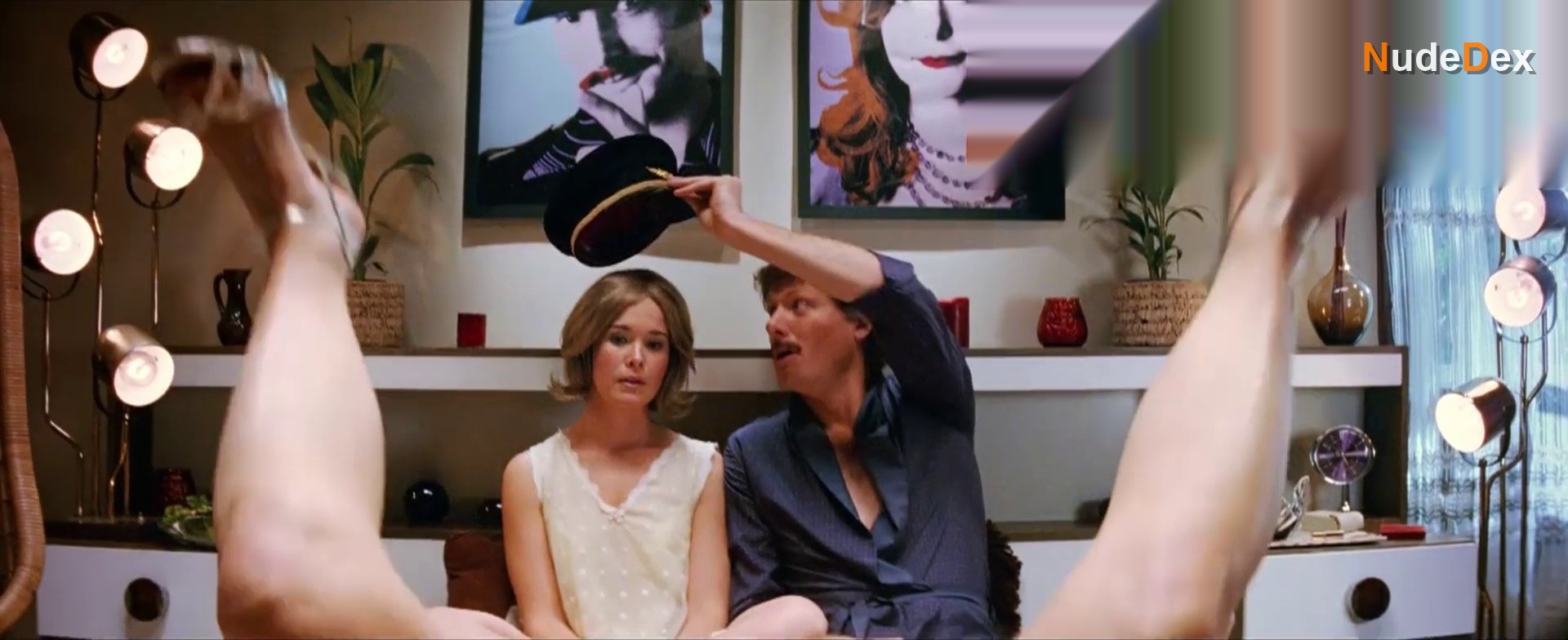 Kelly Butler in Four, photo 2