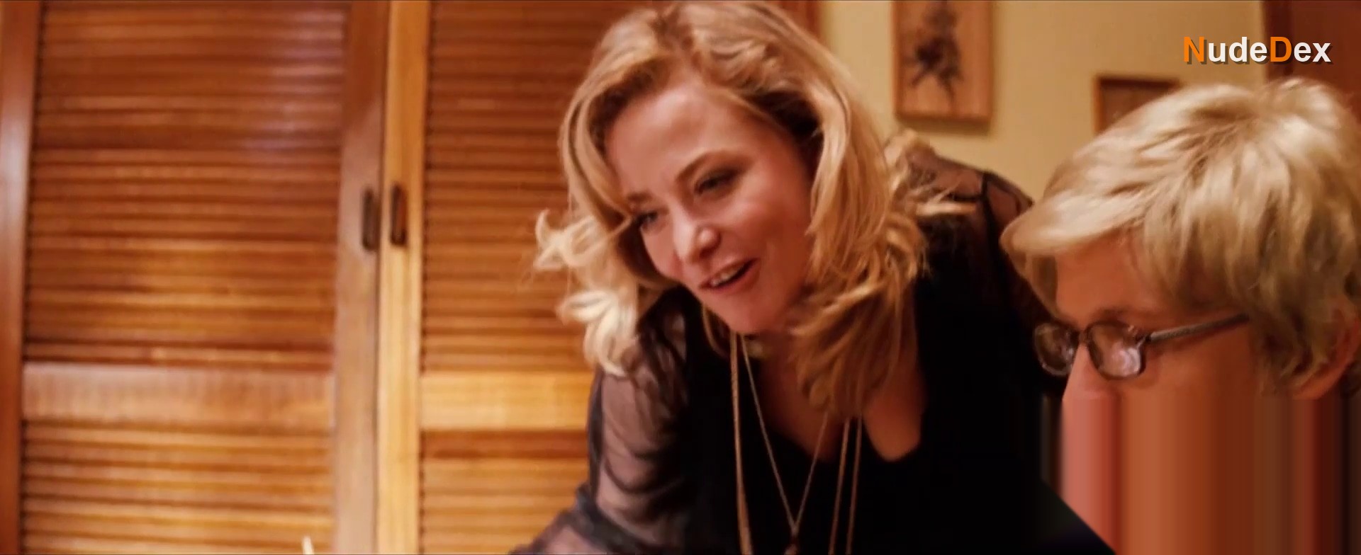 Kelly Butler in Four, photo 4