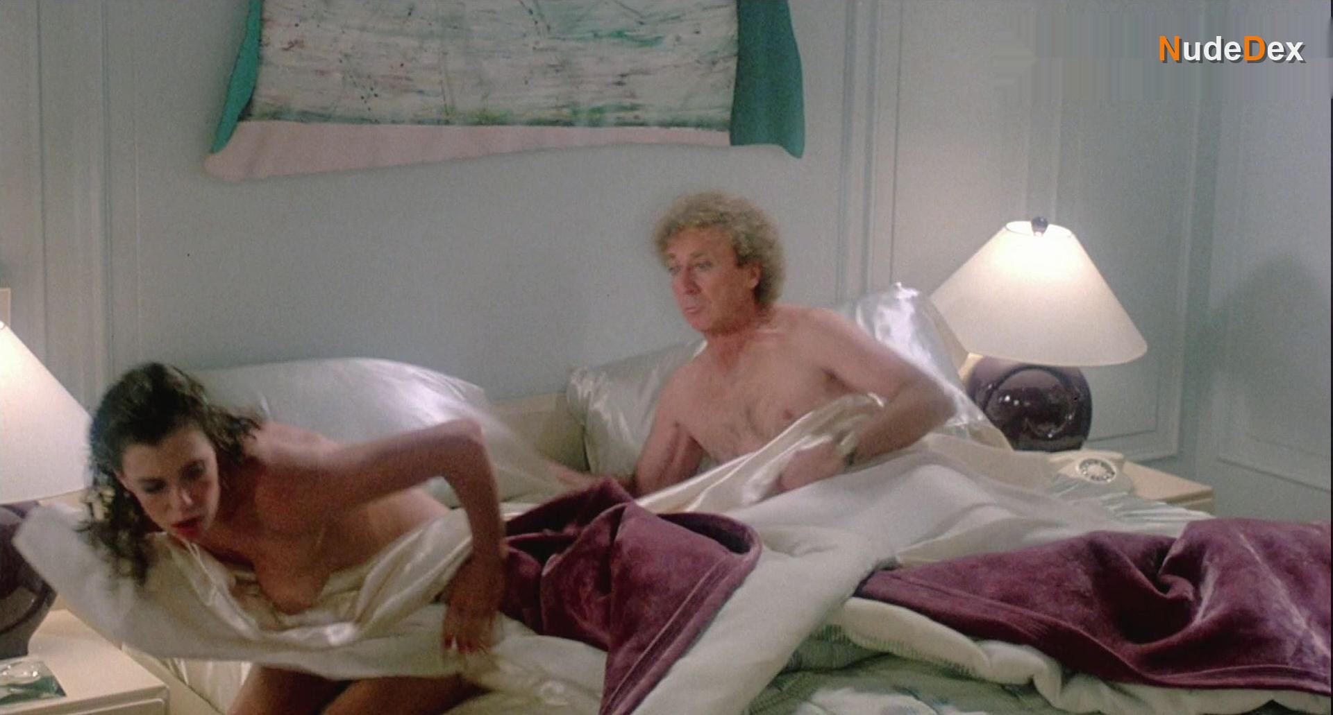 Kelly Lebrock in The Woman In Red, photo 8