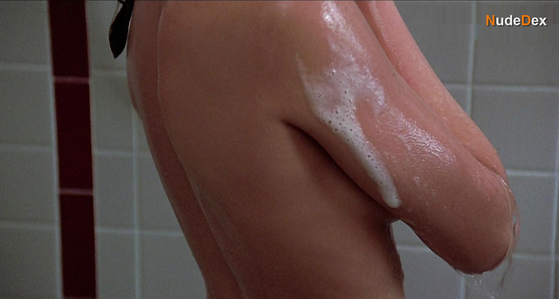 Kelly Lebrock in Weird Science, photo 4