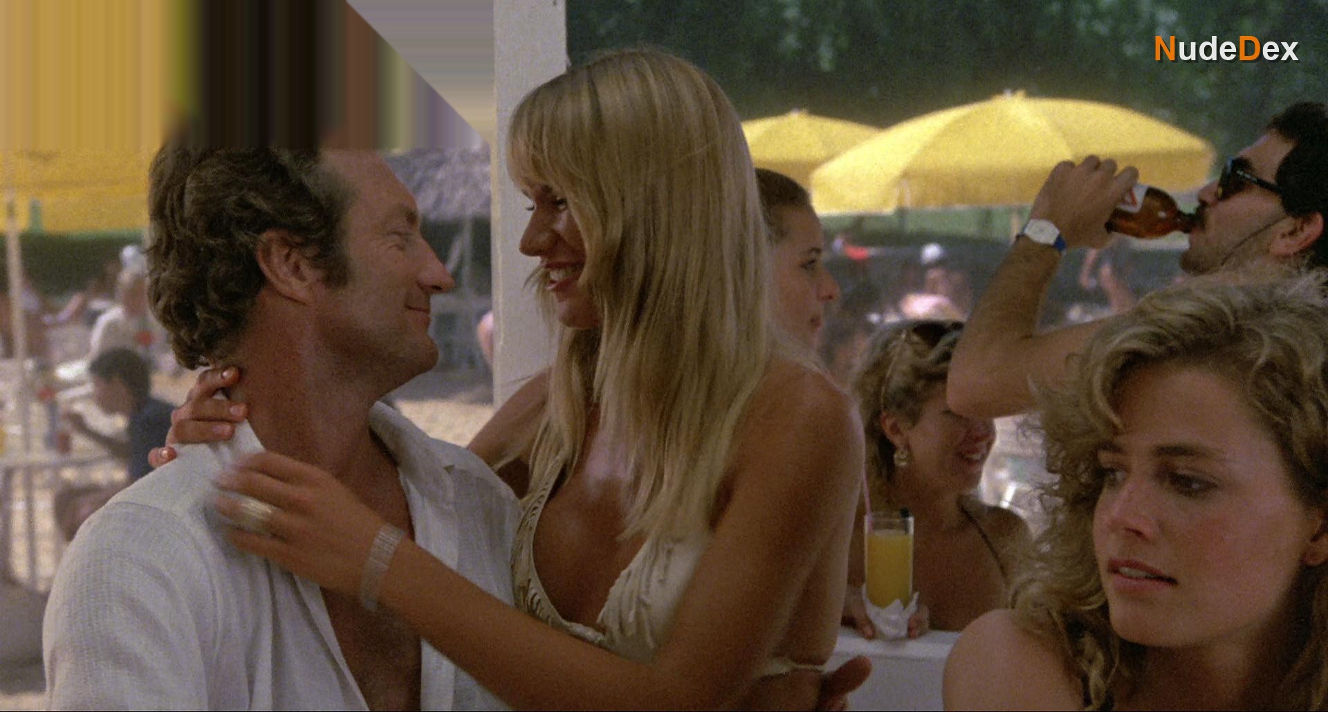 Kelly Lynch in Cocktail, photo 15