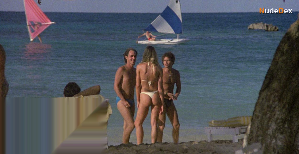 Kelly Lynch in Cocktail, photo 20