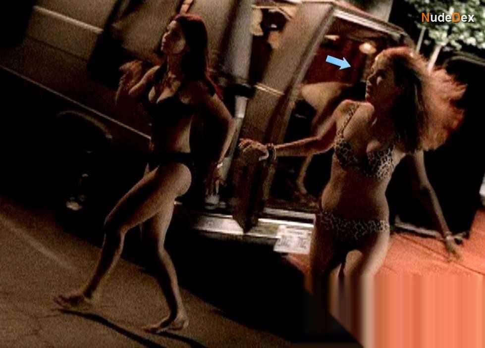 Keri Lynn Pratt in Csi: Crime Scene Investigation, photo 5